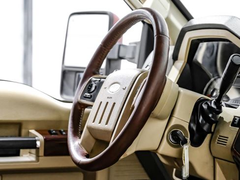 Used 2008 Ford F350 King Ranch image 14