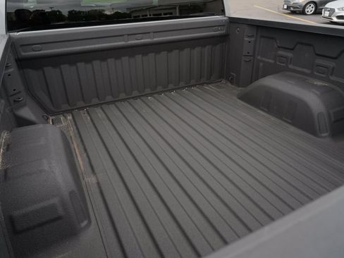 Used 2023 Chevrolet Silverado 1500 W/T w/ Trailering Package AWD/4WD image 26