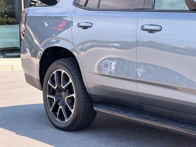 Used 2021 Chevrolet Tahoe RST RWD image 5