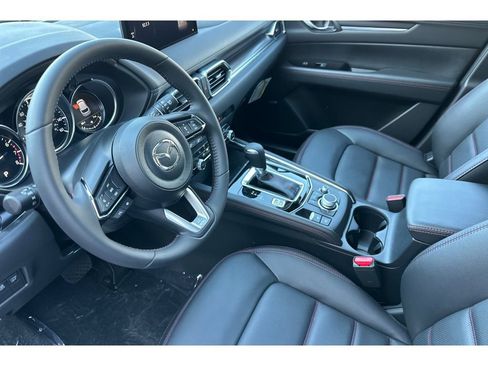 Certified 2025 MAZDA CX-5 Carbon Edition image 9