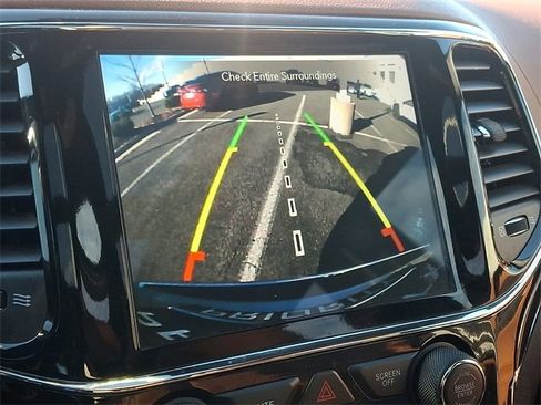 Used 2020 Jeep Grand Cherokee Overland image 19