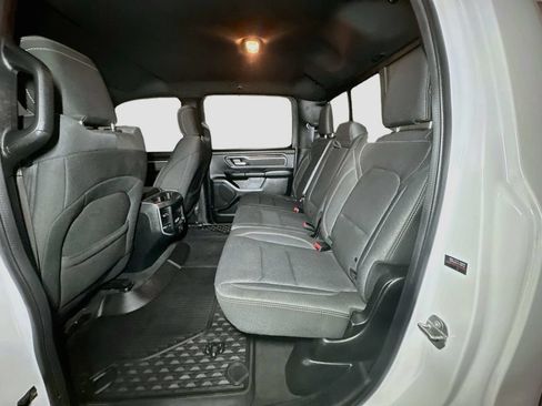 Used 2020 RAM 1500 Big Horn AWD/4WD image 33