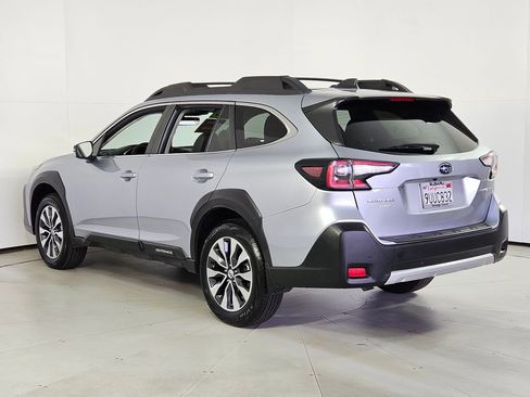 Certified 2025 Subaru Outback Limited w/ Popular Package #2 AWD/4WD image 9