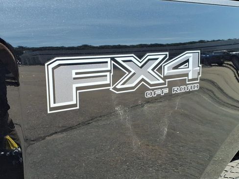 New 2026 Ford F350 XLT w/ XLT Premium Package AWD/4WD image 10