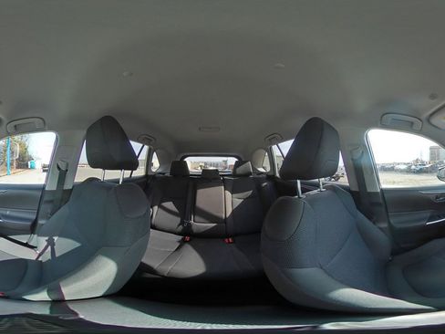 Used 2025 Toyota RAV4 LE image 41