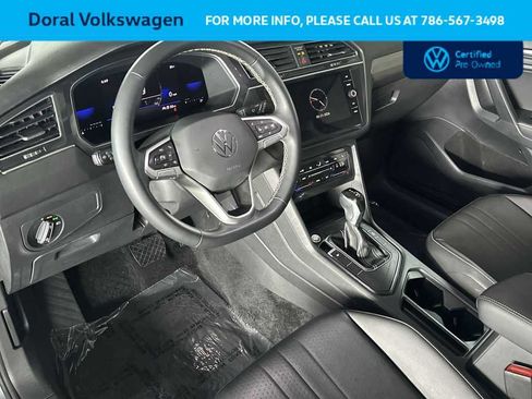 Used 2023 Volkswagen Tiguan SE FWD image 13