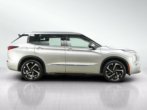 Used 2022 Mitsubishi Outlander SEL AWD/4WD image 6