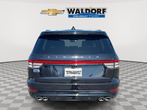 Used 2025 Lincoln Aviator Reserve w/ Equipment Group 201A image 5