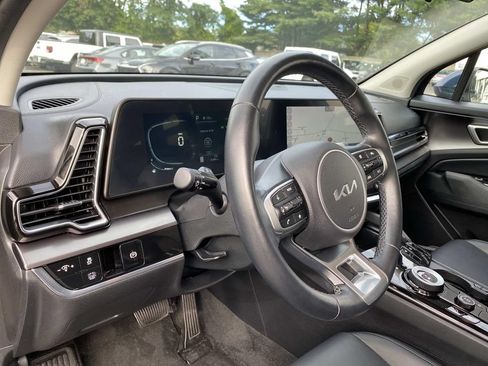Used 2023 Kia Sportage EX AWD/4WD image 31