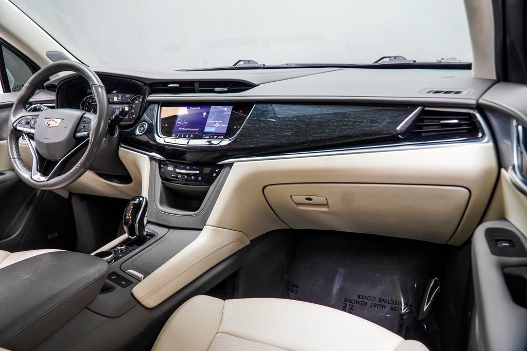 Used 2022 Cadillac XT6 Premium Luxury AWD/4WD image 20