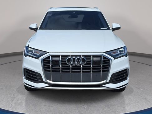 Used 2020 Audi Q7 3.0T Premium Plus w/ Premium Plus Package AWD/4WD image 2