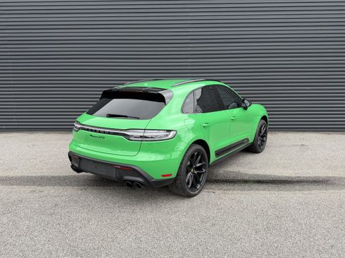 Certified 2023 Porsche Macan GTS image 9