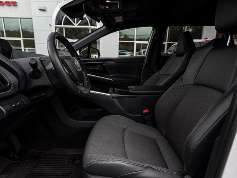 Used 2024 Toyota bZ4X XLE w/ Weather Package image 23