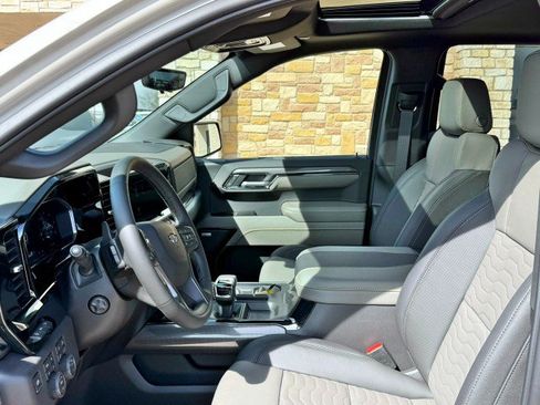 New 2026 Chevrolet Silverado 1500 ZR2 AWD/4WD image 15