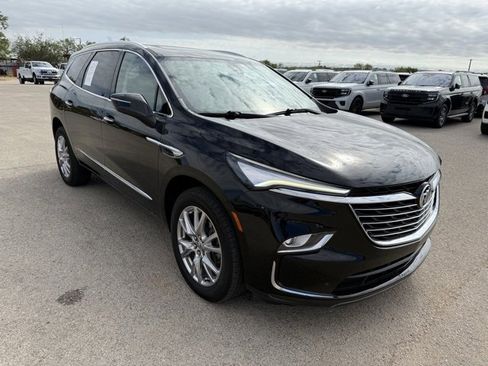 Used 2023 Buick Enclave Premium w/ Experience Buick Package image 1