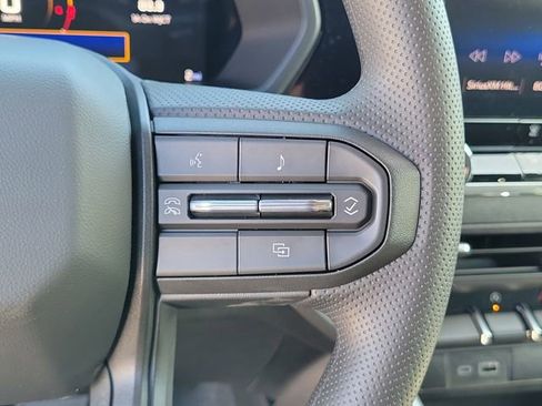 New 2026 Chevrolet Colorado W/T w/ WT Custom Package AWD/4WD image 20