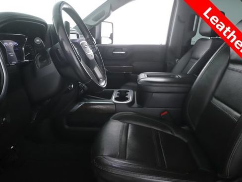 Used 2022 GMC Sierra 2500 Denali AWD/4WD image 16