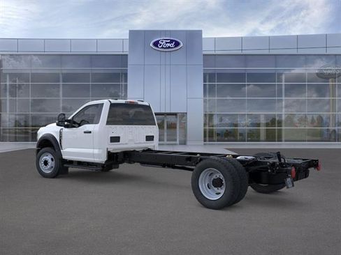 New 2026 Ford F550 2WD Regular Cab Super Duty image 5