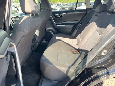 Used 2024 Toyota RAV4 LE AWD/4WD image 20