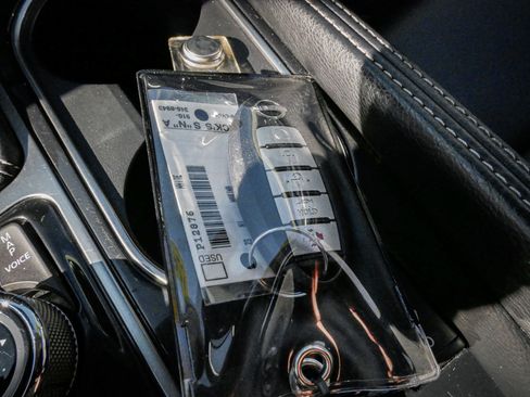 Used 2023 Nissan Maxima SL image 36