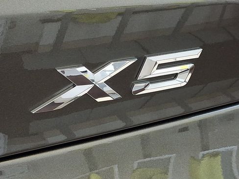 Certified 2026 BMW X5 xDrive40i AWD/4WD image 36