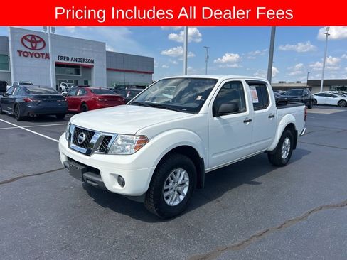 Used 2019 Nissan Frontier SV AWD/4WD image 1