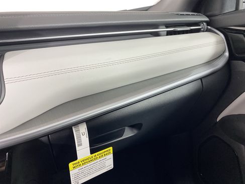 New 2026 Jeep Compass Limited image 28