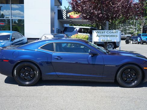 Used 2012 Chevrolet Camaro LS RWD image 6
