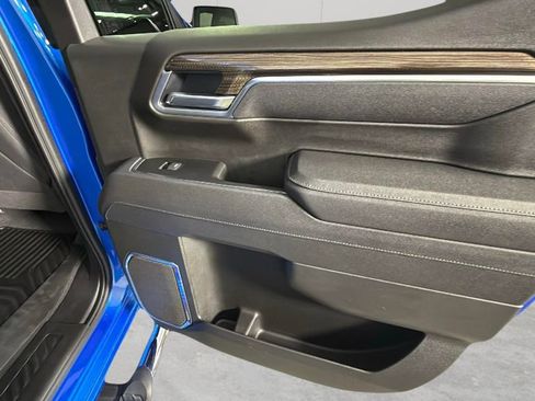 Certified 2025 Chevrolet Silverado 1500 LT image 31