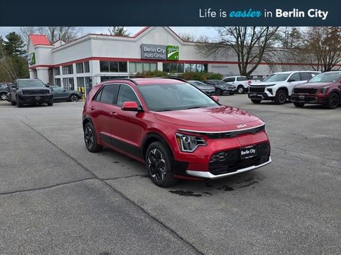 New 2026 Kia Niro Wind FWD image 1