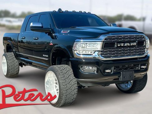 Used 2022 RAM 2500 Limited image 1