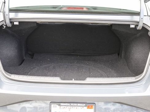 Certified 2023 Hyundai Elantra SEL w/ Convenience Package FWD image 29
