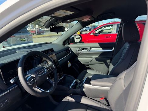 New 2026 GMC Terrain Elevation w/ Black Edition image 15