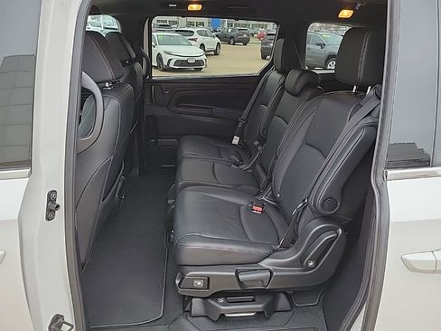 Used 2025 Honda Odyssey Sport-L image 12