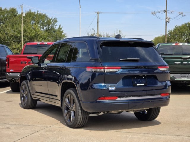 New 2027 Jeep Grand Cherokee Limited AWD/4WD image 4