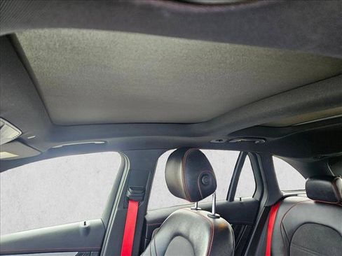 Used 2022 Mercedes-Benz GLC 43 AMG 4MATIC image 16