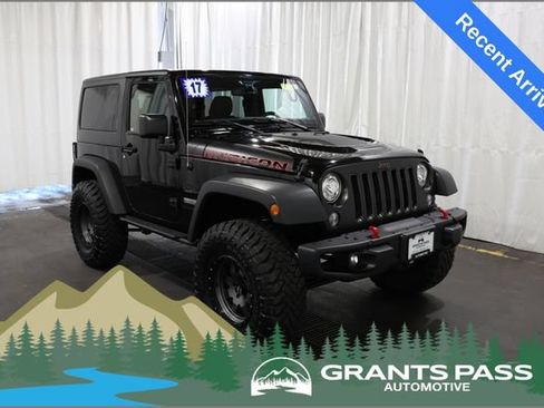 Used 2017 Jeep Wrangler Rubicon AWD/4WD image 1