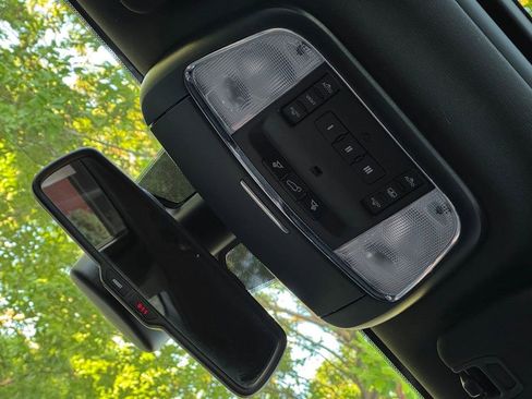 Used 2014 Jeep Grand Cherokee Overland RWD image 27