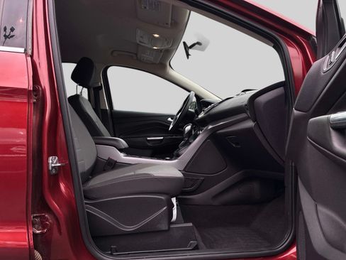Used 2016 Ford Escape SE AWD/4WD image 9