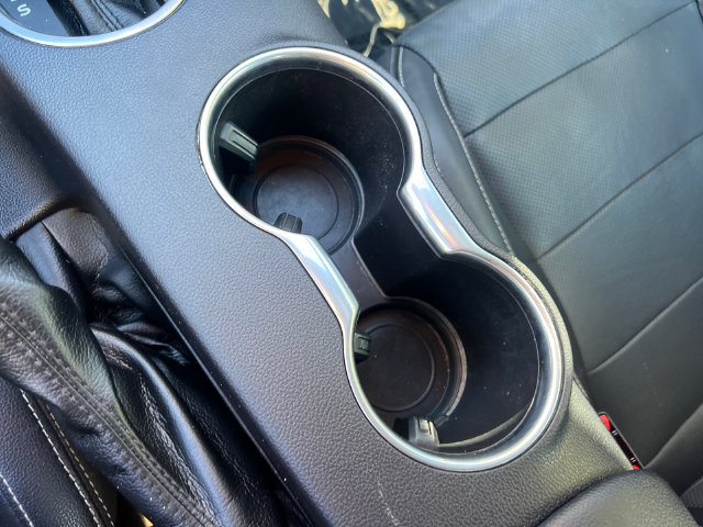 Used 2020 Ford Mustang Premium RWD image 32