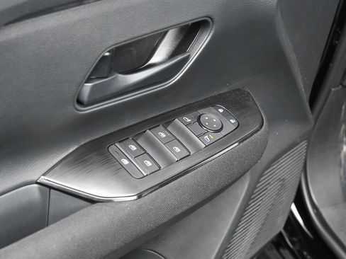 New 2026 Nissan Kicks S image 13