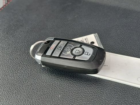 Used 2023 Ford Expedition Limited AWD/4WD image 36