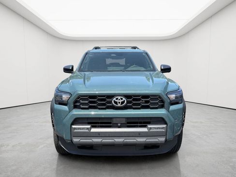 Used 2025 Toyota 4Runner TRD Off-Road Premium w/ Tow Technology Package AWD/4WD image 2
