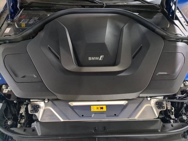 Used 2026 BMW i4 xDrive40i AWD/4WD image 18