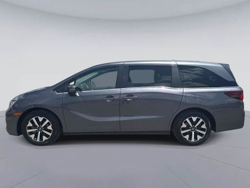 Certified 2025 Honda Odyssey EX-L image 7