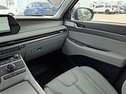 Used 2023 Hyundai Palisade SEL w/ Premium Package AWD/4WD image 16