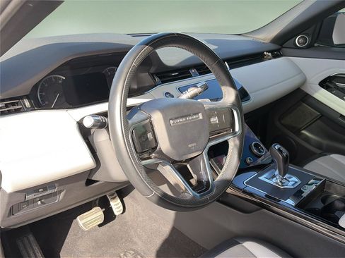 Used 2021 Land Rover Range Rover Evoque R-Dynamic S image 27