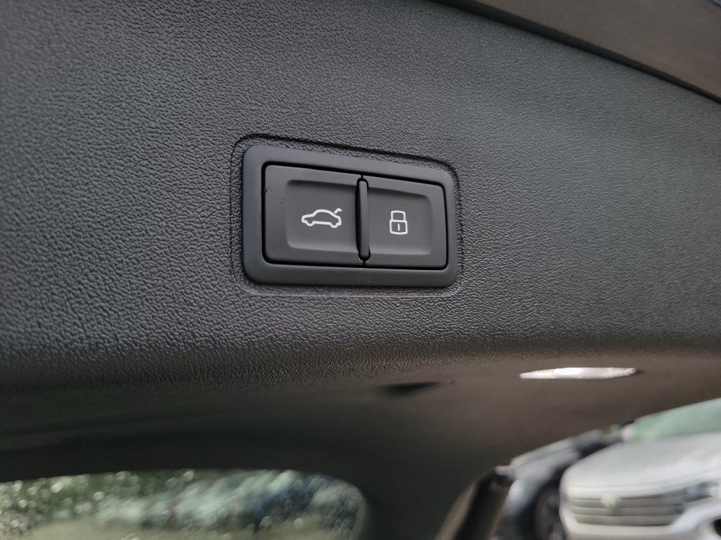 New 2026 Audi Q3 quattro 2.0T AWD/4WD image 30