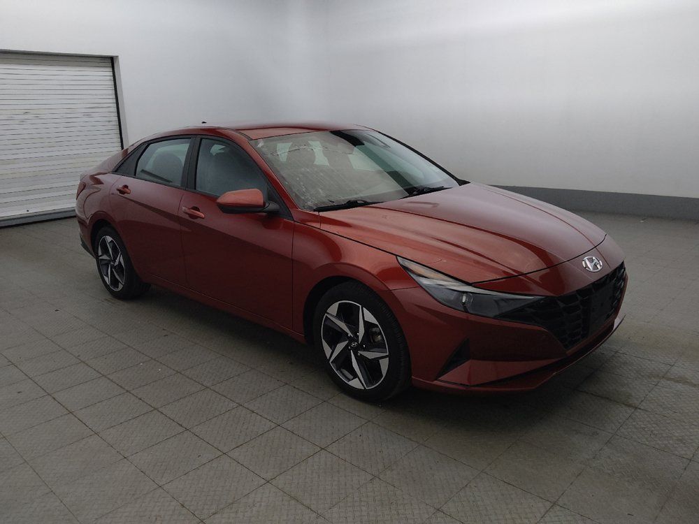 Used 2023 Hyundai Elantra SEL w/ Convenience Package FWD image 11