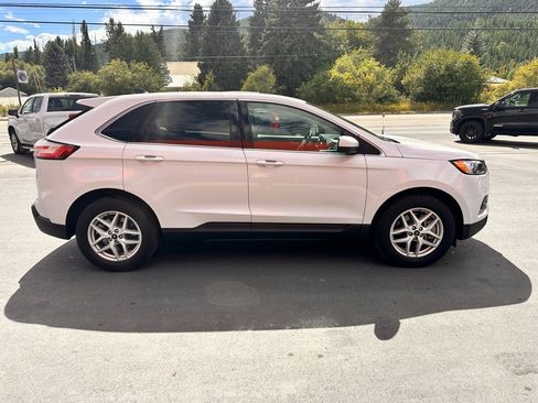 Used 2024 Ford Edge SEL AWD/4WD image 3